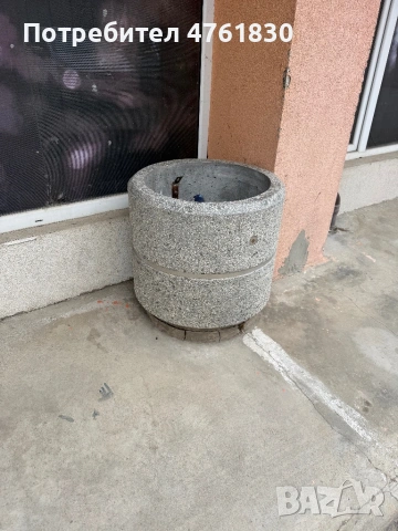 Бетонна кашпа “ Енчо Енчев”