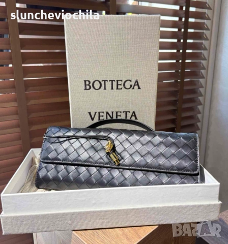 Чанта BottegaVeneta Andiamo Clutch