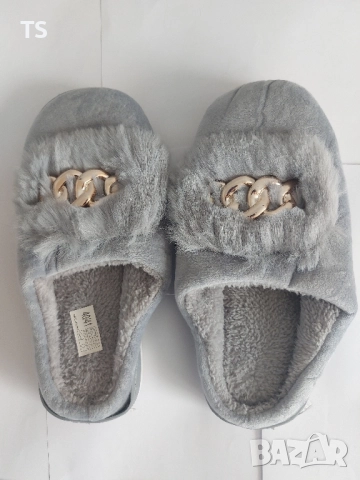 Пухкави дамски пантофи