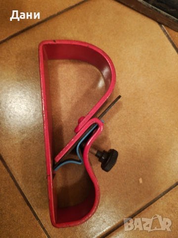 Два вида ръчни рендета, снимка 5 - Антикварни и старинни предмети - 54297433