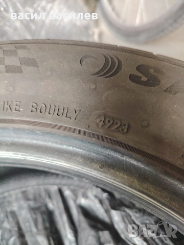 Две летни гуми Sailun 205/55/16, снимка 2 - Гуми и джанти - 53764953