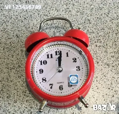 Будилник, кварцов, винтидж, снимка 2 - Други - 49747356