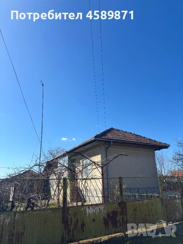 Вашето бягство в Сребърна: Здрава къща с огромен двор и лозе!, снимка 2 - Къщи - 53751084