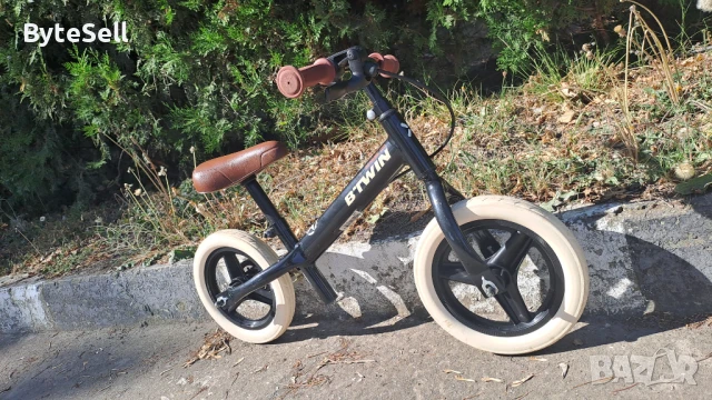 Детско балансиращо колело B'TWIN, снимка 3 - Велосипеди - 51319052