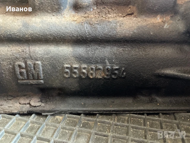 Цилиндров блок Opel 1.4T 55582954, снимка 2 - Части - 50679660