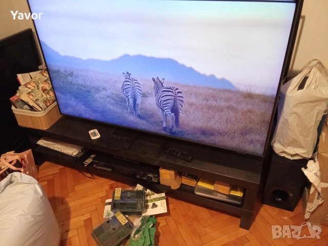 Телевизор QLED SAMSUNG 55 инча, работещ, със забележка