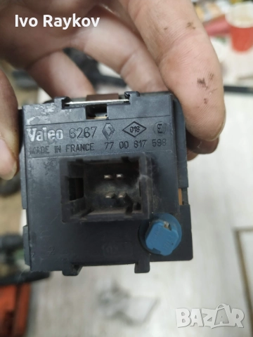 Бутон светлини за Renault 19 , 7700817598 , снимка 5 - Части - 52859294
