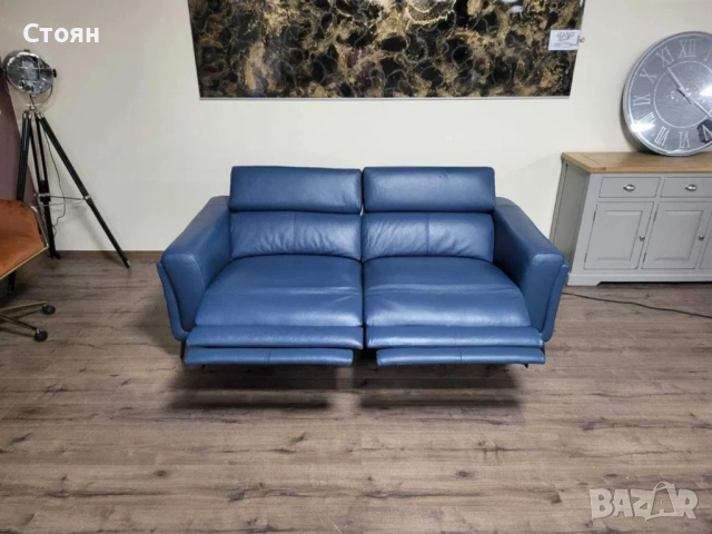 Син кожен диван тройка La-z-boy с електрически релакс механизъм, снимка 12 - Дивани и мека мебел - 51951565