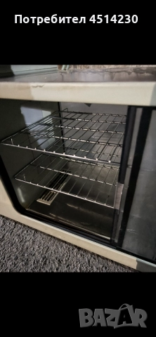 Хладилна витрина със стъклени плъзгащи врати – работеща, подходяща за магазин/кафе, снимка 5 - Витрини - 52436605