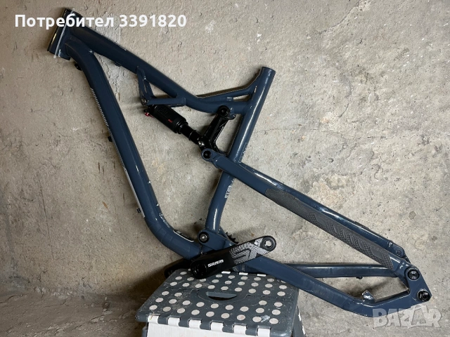 Алуминиева рамка за колело 29" / 27.5" Размер L заедно с шок, снимка 2 - Велосипеди - 53780470