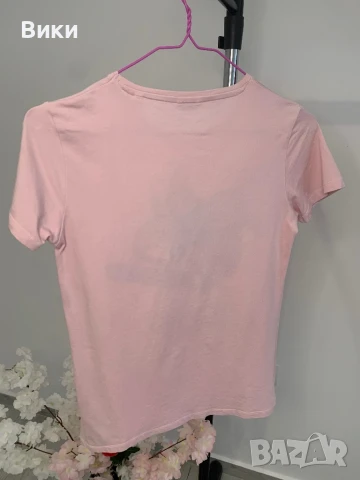 Тениска Guess размер 16г, но е подходяща за XS-S, снимка 5 - Тениски - 50738923