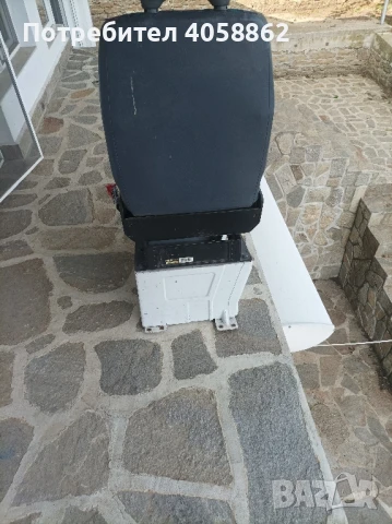 седалка за бус, снимка 3 - Аксесоари и консумативи - 50487411