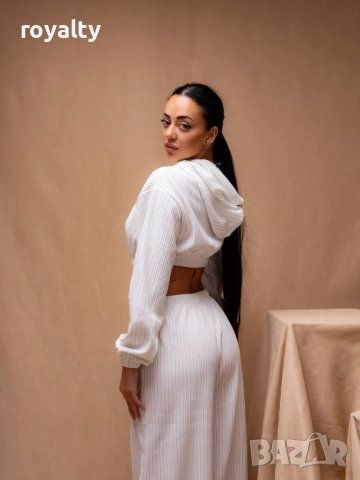 Бял Дамски Комплект , снимка 2 - Комплекти - 52934297