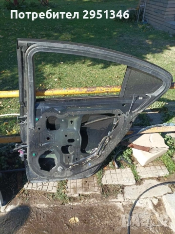Врата Opel Insignia, снимка 2 - Части - 51978735