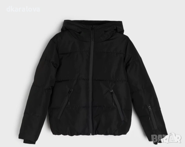 Дамско зимно яке с качулка