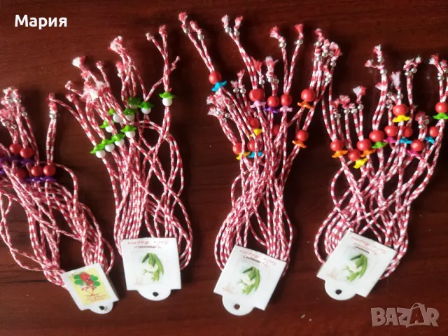 Мартеници 10 бр във връзка различни модели , снимка 3 - Гривни - 49088295