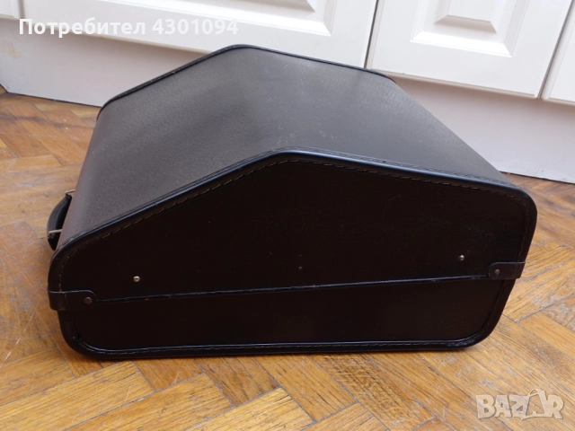 Много запазен куфар за акордеон, снимка 10 - Акордеони - 51773793