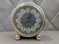 Лот от три автентични механични будилника "Слава", снимка 6
