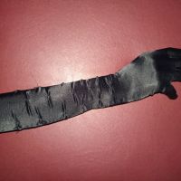 Черни сатенени  елегантни ръкавици с еластичност , снимка 1 - Ръкавици - 45629298