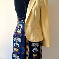 Елегантна арт рокля Derhy & ново сако в пастелно жълт цвят Sixth Sense , снимка 2 - Рокли - 45063734