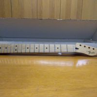 Оригинален гриф за Fender Telecaster, снимка 1 - Китари - 45572572