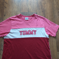 Tommy Hilfiger T-Shirt - страхотна дамска тениска С, снимка 4 - Тениски - 44940799