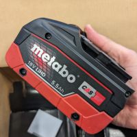 Комплект батерии и бързо зарядно metabo 18V 2x5.5Ah, снимка 7 - Други инструменти - 45205621