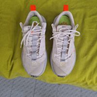 Nike дамски 35.5, снимка 2 - Маратонки - 45445146