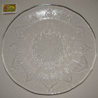 Голяма фина стара чиния 29 см безцветно прозрачно стъкло, запазена, снимка 3 - Чинии - 45717048