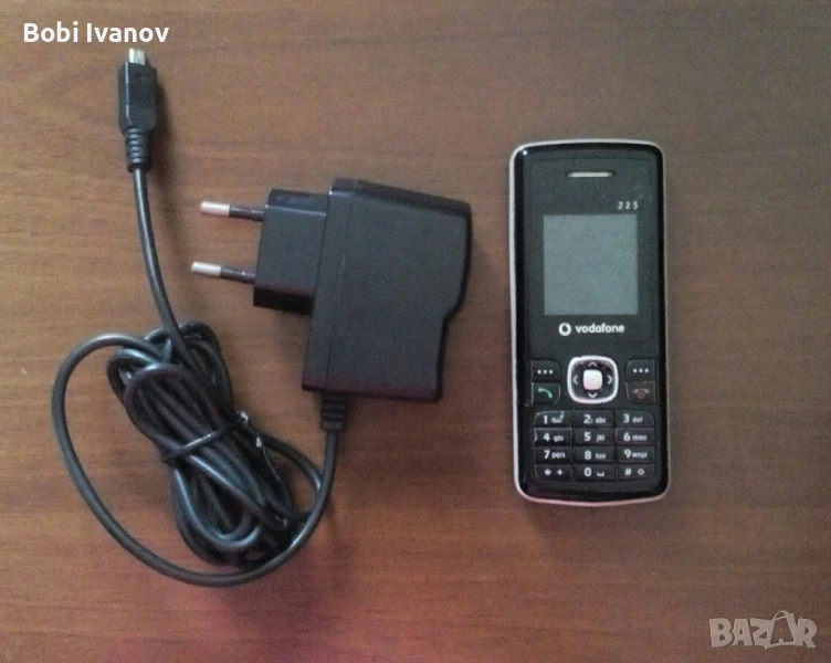 GSM Vodaphone 225 и GSM SOL, снимка 1