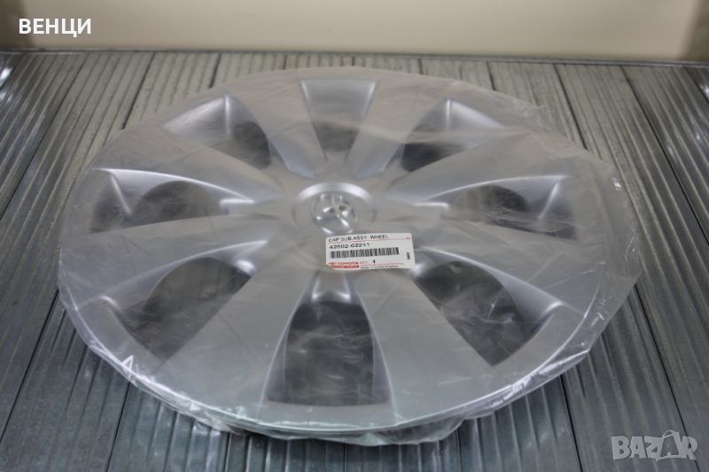 Капачка джанта оригинална TOYOTA 195/65R15, снимка 1