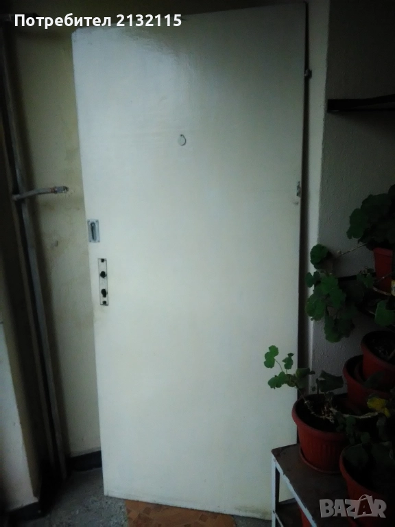 Входна врата  Апартамент Панел, снимка 1