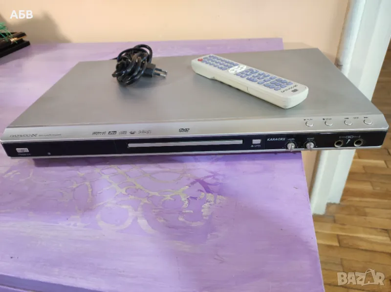 Продавам CD/DVD плейър DAEWOO DV-2000S, снимка 1