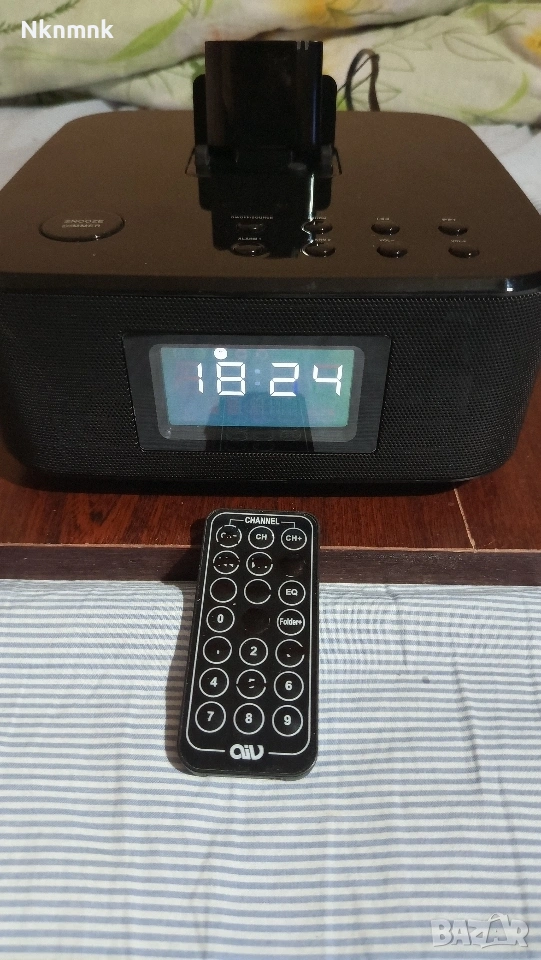 Док станция с радио часовник и блутут , снимка 1