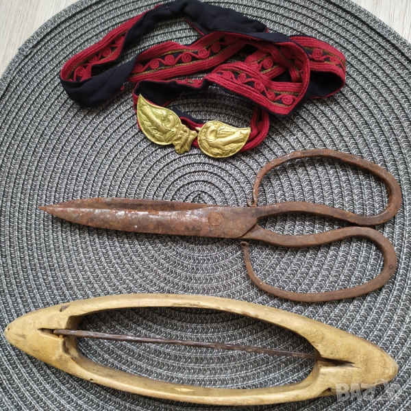 Стари предмети етнография пафти и други , снимка 1