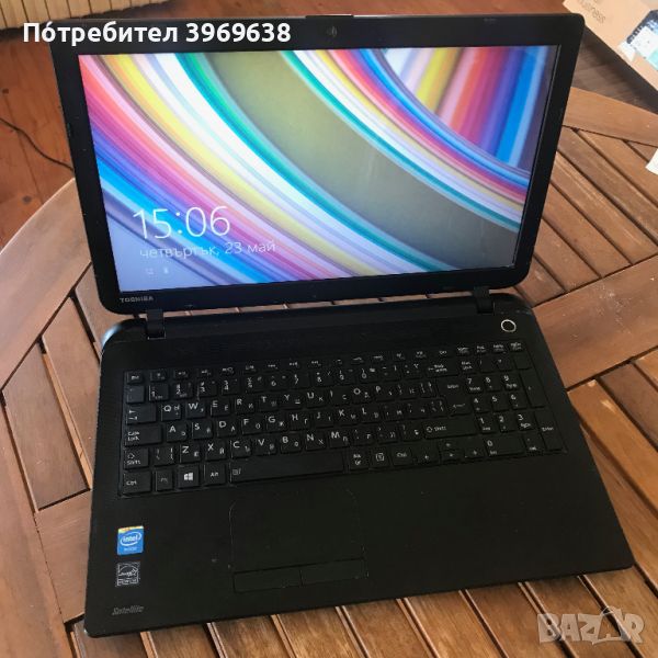 Лаптоп Toshiba Satellite C50-B за поправка или за части, снимка 1