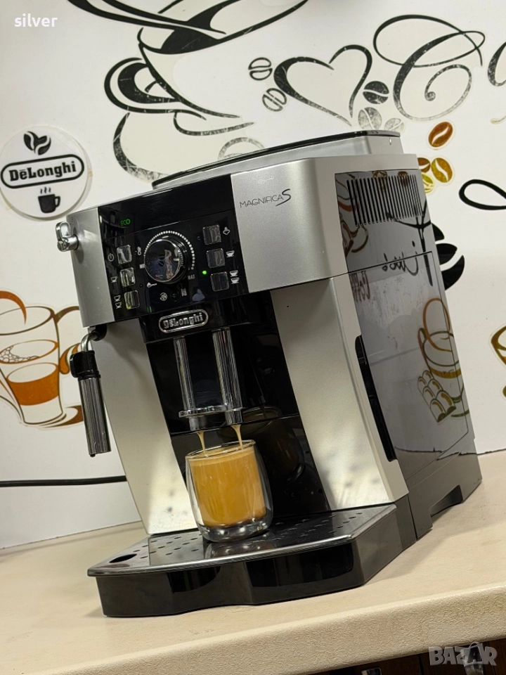 Кафемашина кафе автомат delonghi magnifica S с гаранция, снимка 1