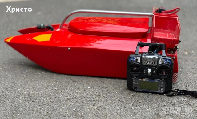 RC лодка за риболов (Bait Boat) с дистанционно FlySky FS-i6 – двойни бункери  