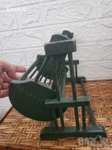 Антикварна дървена люлка за кукли Царство България , снимка 2 - Колекции - 52430385