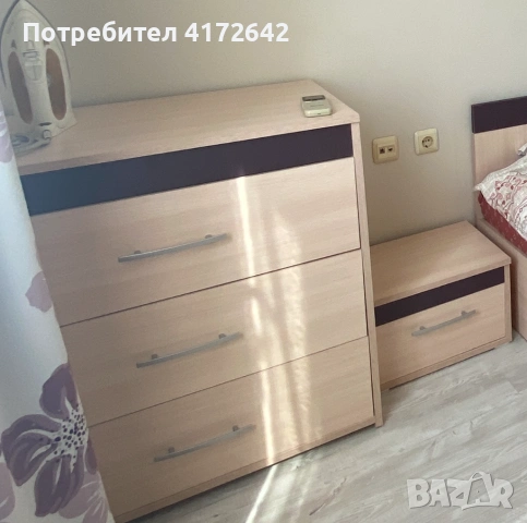 Гардероб, ракла и 2 нощни шкафчета, снимка 2 - Гардероби - 53434547