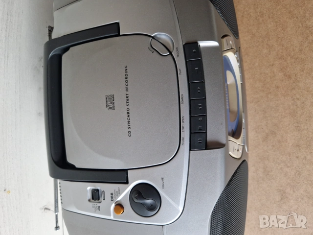 Philips AZ1025/00, снимка 8 - Радиокасетофони, транзистори - 53148352