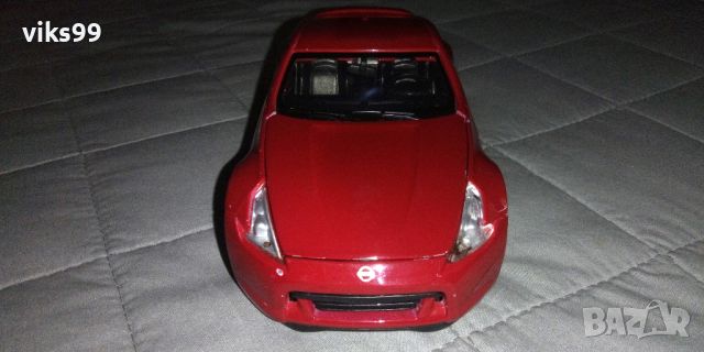 Nissan 370Z 2009 MAISTO 1:24, снимка 7 - Колекции - 39585272