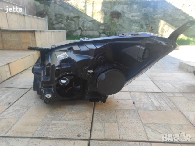 Десен фар за Ford Transit Custom 2012-2018, снимка 6 - Части - 54178834