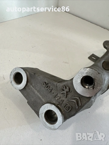 Конзола за монтаж на предно дясно окачване за Peugeot 3008 1.2T (2022) S04-12A, снимка 3 - Части - 53596011