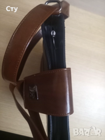 Дамска чанта, снимка 4 - Чанти - 52090764