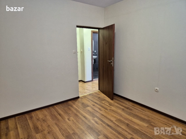 Продавам тристаен южен апартамент в ж.к. Слънчев дом, снимка 11 - Апартаменти - 51786452