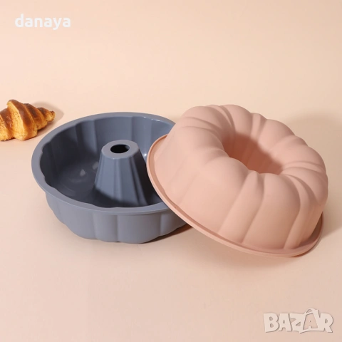 6534 Силиконова форма за кекс, 26 см