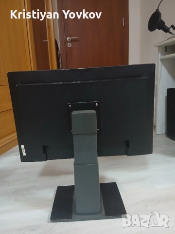 Fujitsu T24BA 24" IPS монитор – забележки по екрана, снимка 6 - Монитори - 53328605