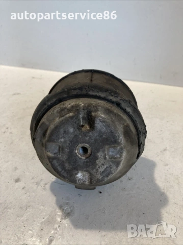 Дясна стойка за двигател за Mercedes CLK W209 200 Kompressor (2005) A2712230063, снимка 2 - Части - 53858157