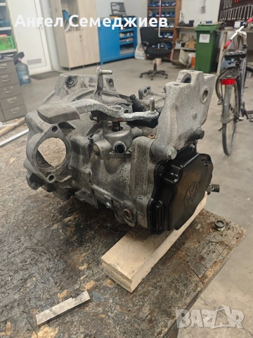 продавам скоростна кутия за passat b6 1.9 105 коня